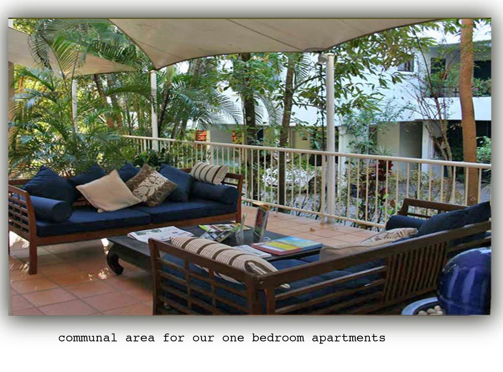 Port Douglas Apartments - Adults Only Oasis Екстериор снимка