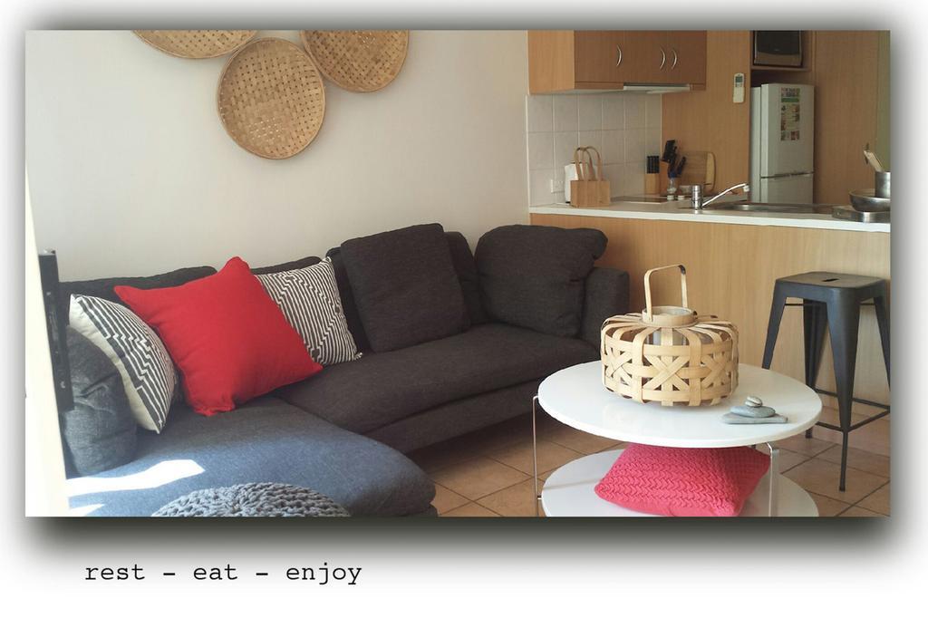 Port Douglas Apartments - Adults Only Oasis Екстериор снимка